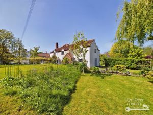 Side- click for photo gallery